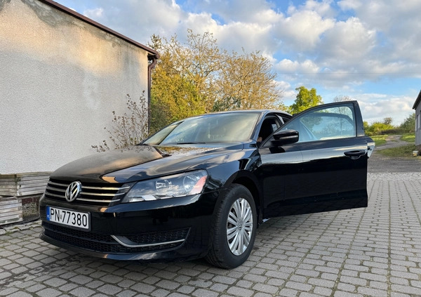 Volkswagen Passat cena 29999 przebieg: 110000, rok produkcji 2015 z Konin małe 631